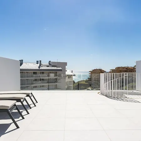 Vivi Homes - Dior Pool, Jacuzzi, Terrace & Sea View *