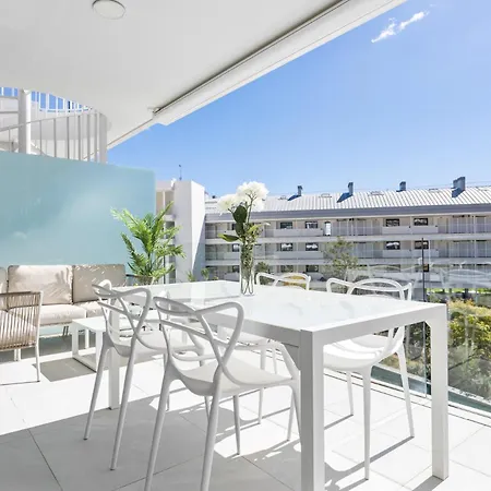 Lejlighed Vivi Homes - Dior Pool, Terrace & Sea View